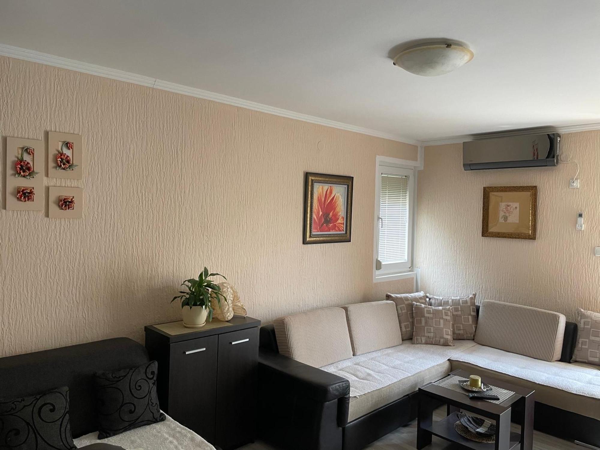 Studio Apartment For Rent In Budva Exterior foto