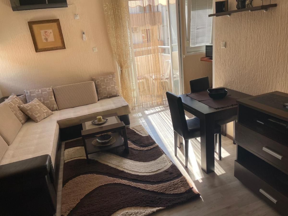Studio Apartment For Rent In Budva Exterior foto